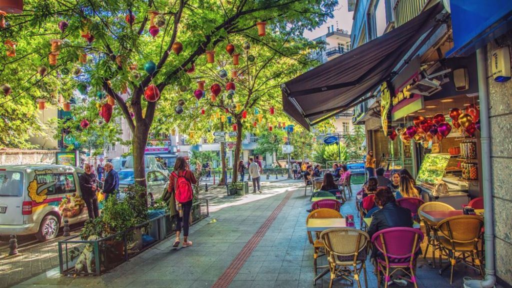 Istanbul in October Ultimate Guideline HeyTripster 2025